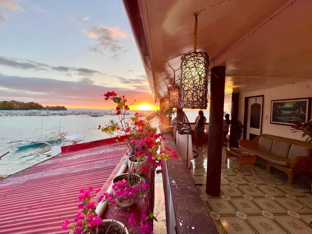 Seaside Hostel Malapascua 외부 사진